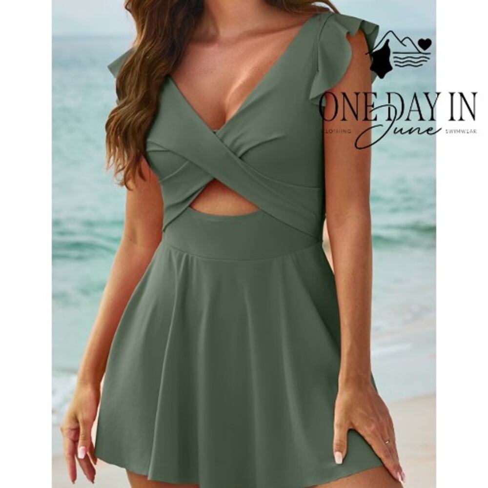 Aleumdr Ruffle Shoulder Cutout Skirted One Piece Swimsuit Size M